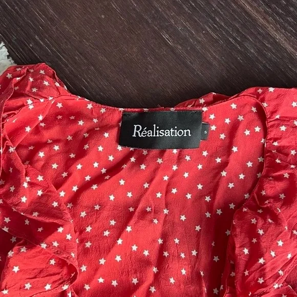 Realisation Par Alexandra Red Star Print 100% Silk Wrap Dress - Picture 2 of 4